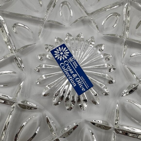 Vintage Anchor Hocking Cross & Olive Glass Platter w/ Handles | Wedding Decor - Picture 5 of 5